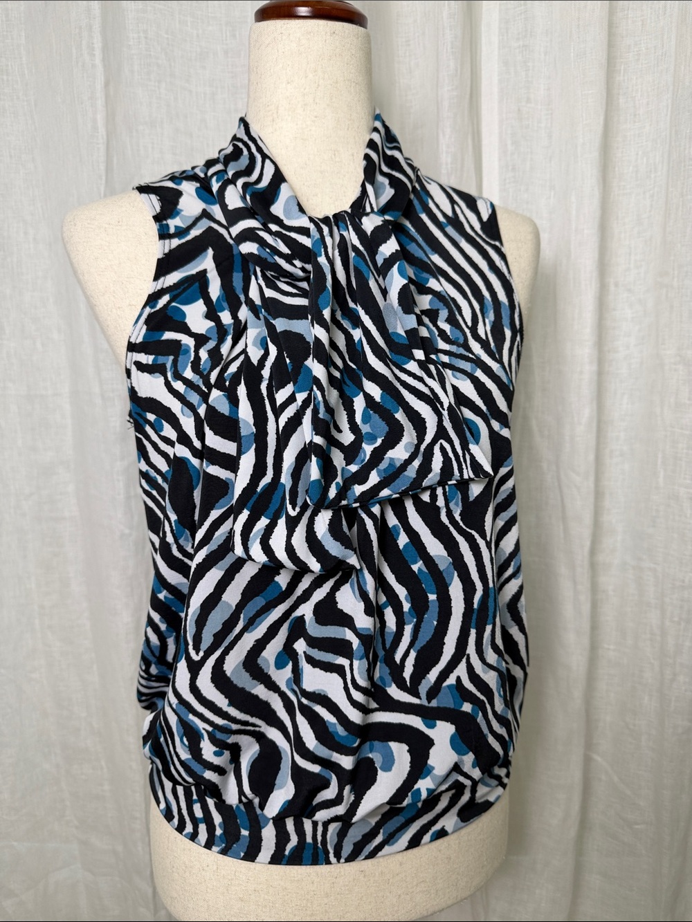 American City Wear Black, White and Blue Sleeveless Zebra-Print Blouse